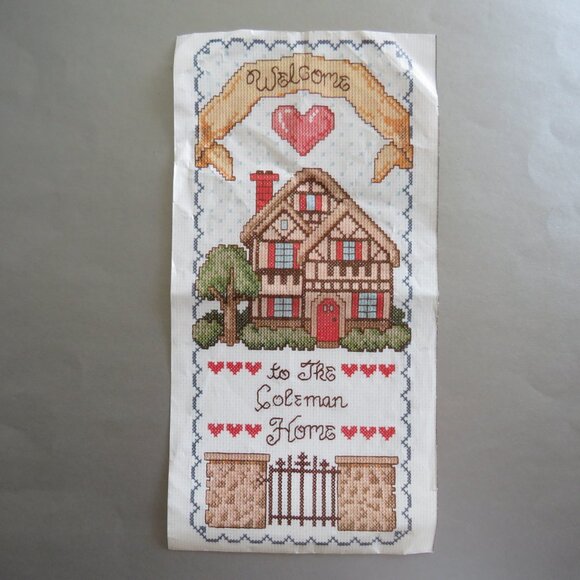 Welcome Chateau Design Works Counted Cross Stitch Kit #8923 - Picture 3 of 7